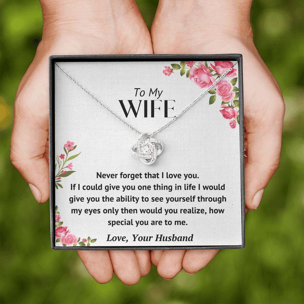 Wife - Never Forget - Knot Necklace